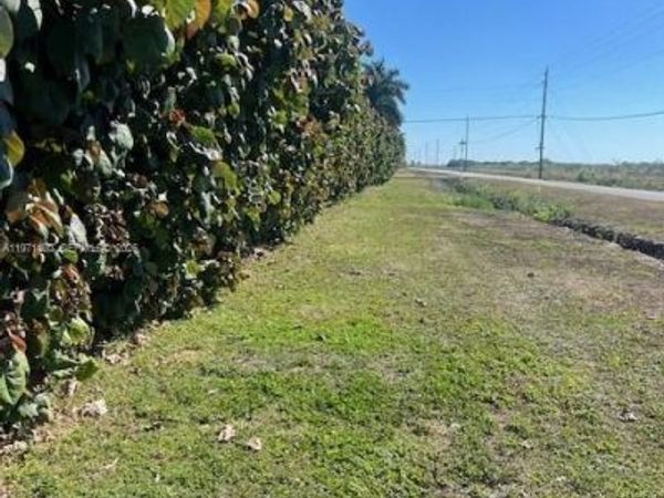 21201 SW 168th St, Miami, FL 33187