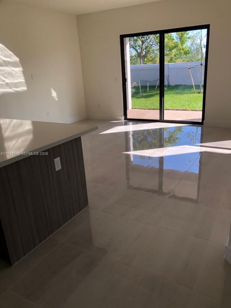 16045 NW 87th Ct , Miami Lakes, FL 33018 Photo