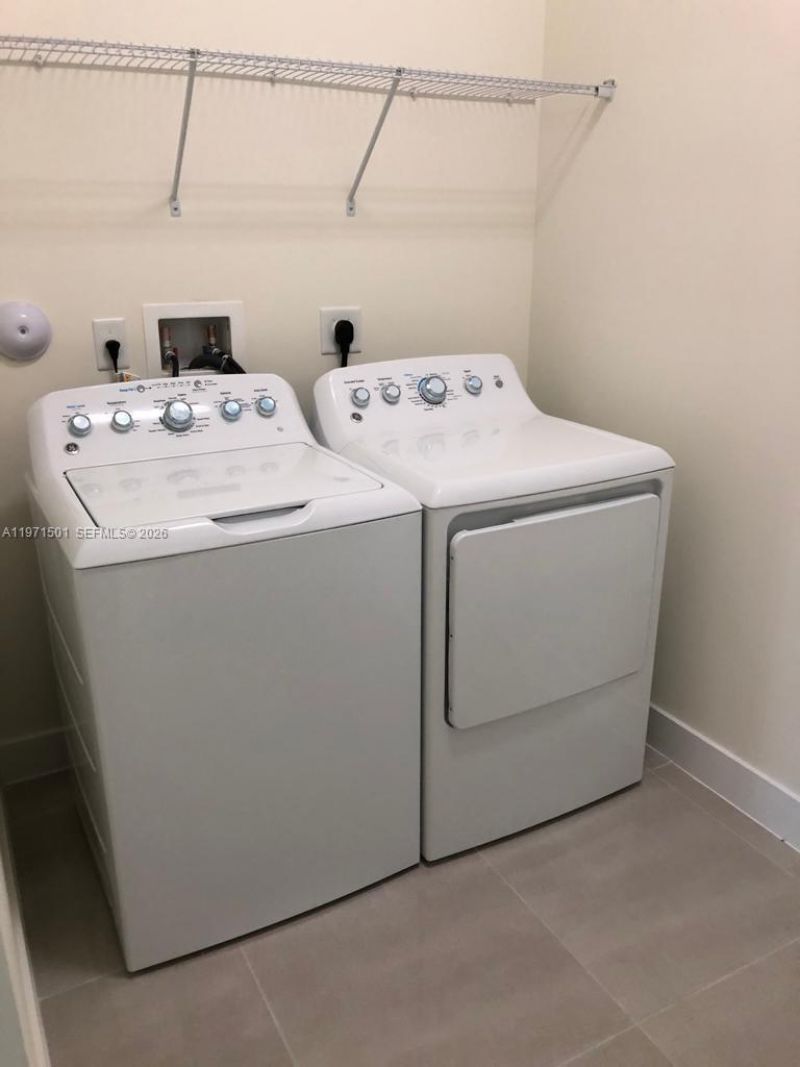 16045 NW 87th Ct , Miami Lakes, FL 33018 Photo