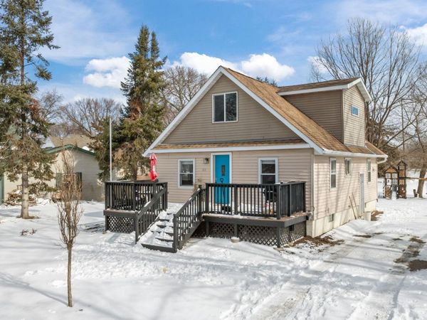 614 Elliott Avenue N, Glencoe, MN 55336