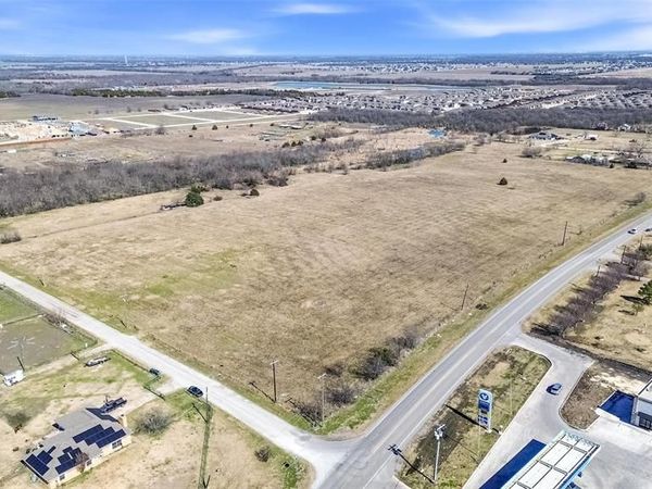 703 E Cook Street, Josephine, TX 75189