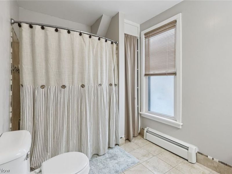 104 S Cedar Street, Geneva, OH 44041 Photo 18