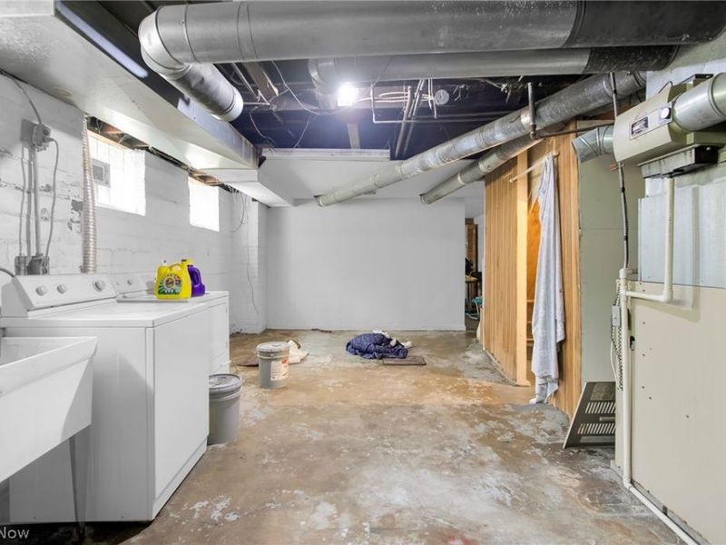 3033 West Boulevard, Cleveland, OH 44111 Photo 14