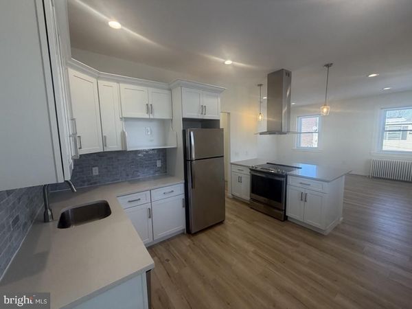 101 CEDAR AVENUE , Unit 2, WEST CONSHOHOCKEN, PA 19428