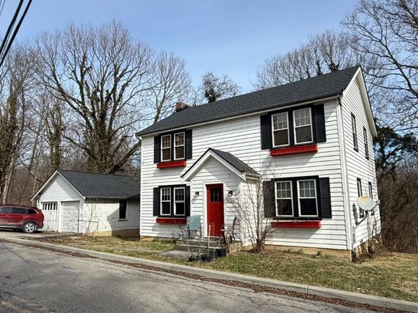 5220 Winton Ridge Lane, Cincinnati, OH 45232