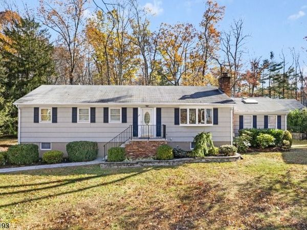 134 Rutgers Ave, Berkeley Heights, NJ 07922