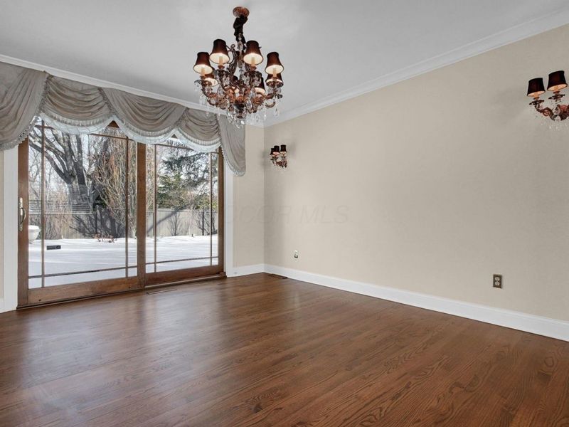 2626 Chartwell Road, Columbus, OH 43220 Photo 13