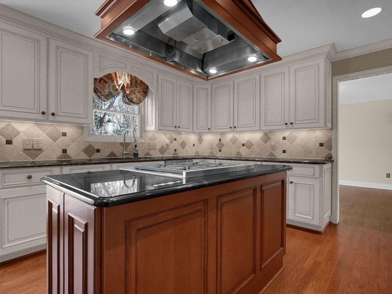 2626 Chartwell Road, Columbus, OH 43220 Photo 16