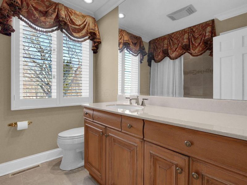 2626 Chartwell Road, Columbus, OH 43220 Photo 30