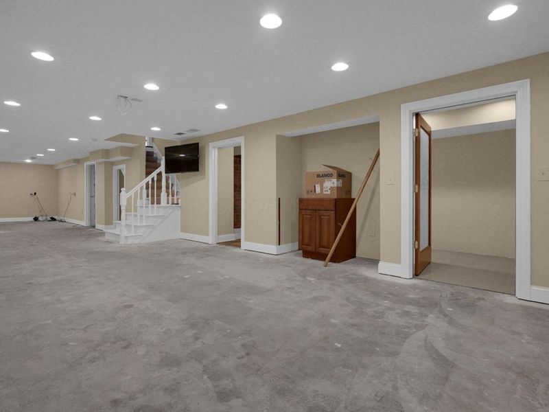 2626 Chartwell Road, Columbus, OH 43220 Photo 37