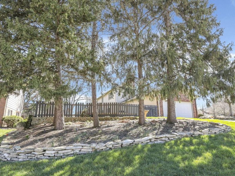 2626 Chartwell Road, Columbus, OH 43220 Photo 46