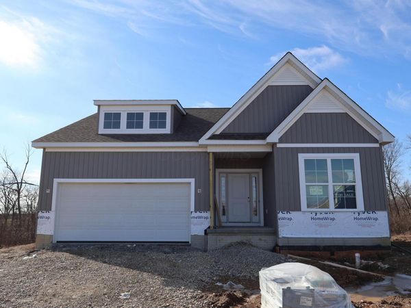 359 Oakmont Drive , Commercial Point, OH 43116