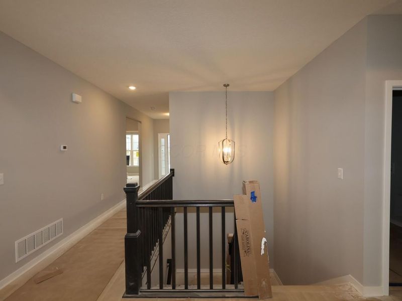 359 Oakmont Drive, Commercial Point, OH 43116 Photo 8