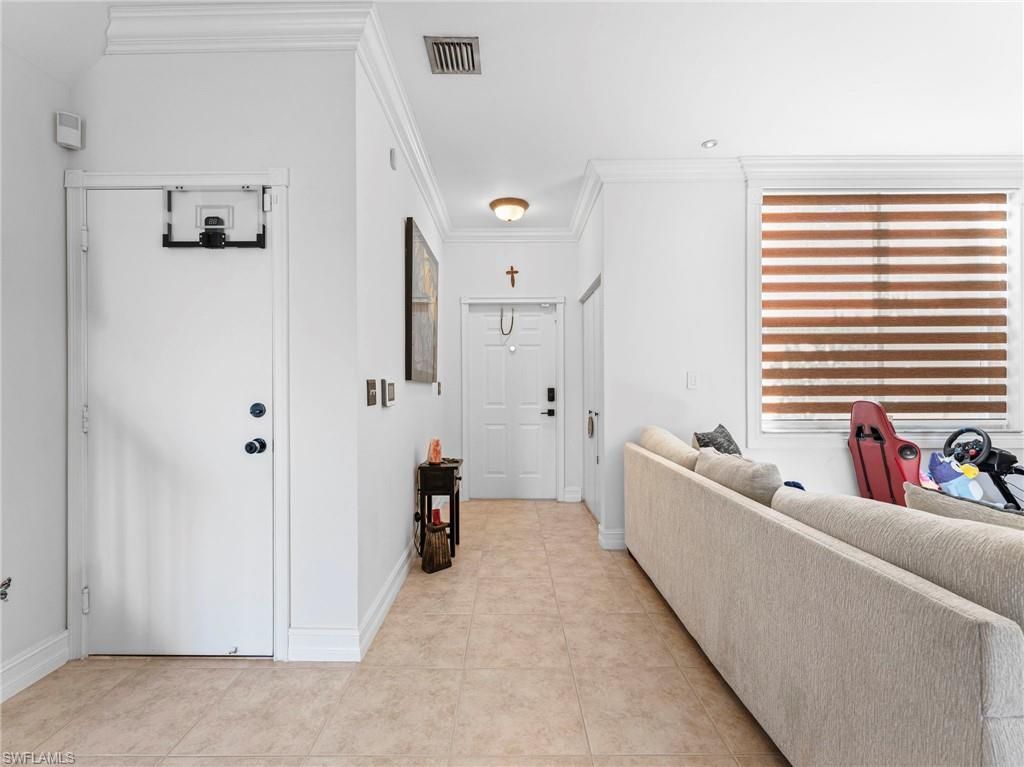 15111 NW 8th St, Pembroke Pines, FL 33028 Photo