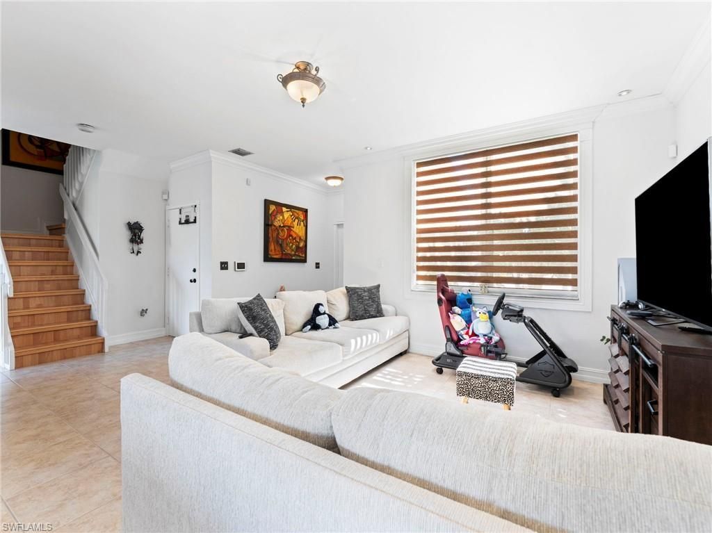 15111 NW 8th St, Pembroke Pines, FL 33028 Photo