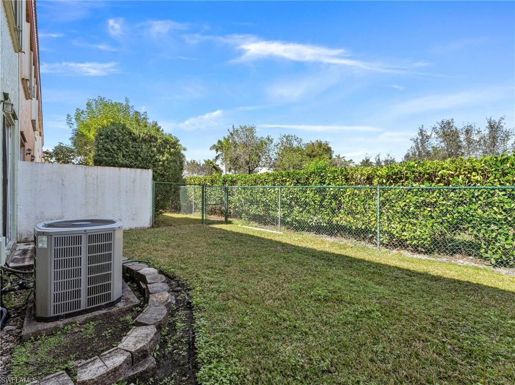 15111 NW 8th St, Pembroke Pines, FL 33028 Photo