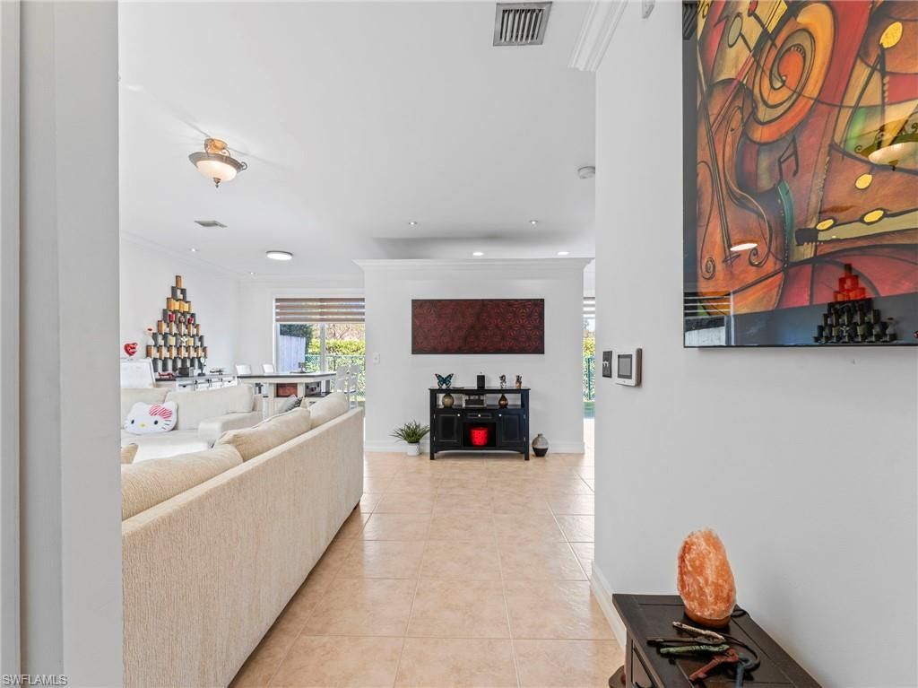 15111 NW 8th St, Pembroke Pines, FL 33028 Photo