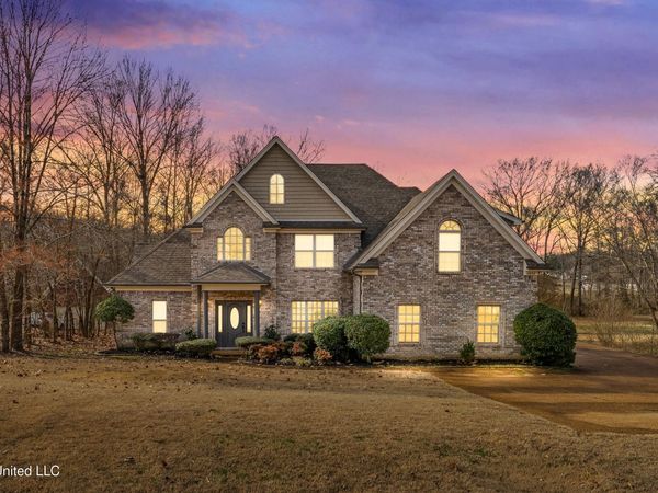 10053 Cypress Plantation Drive, Olive Branch, MS 38654