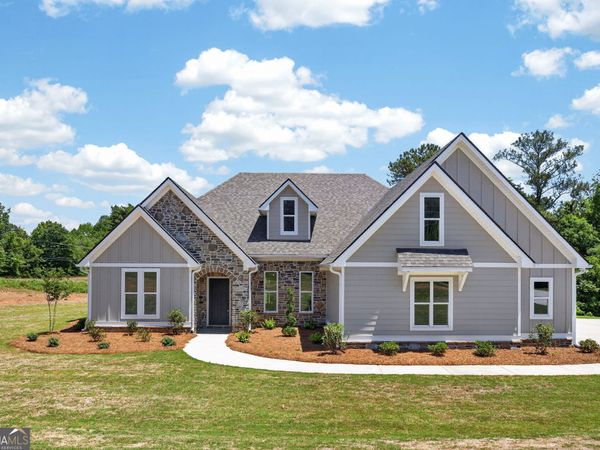 3511 S 16 Highway, Carrollton, GA 30116