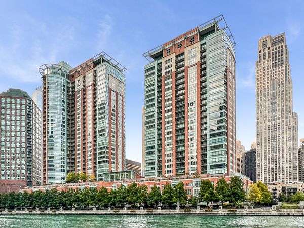 415 E North Water Street, Unit 2204, Chicago, IL 60611