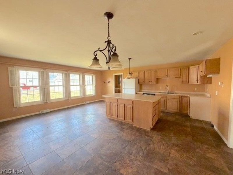 152 3rd Street SW, New Philadelphia, OH 44663 Photo 9