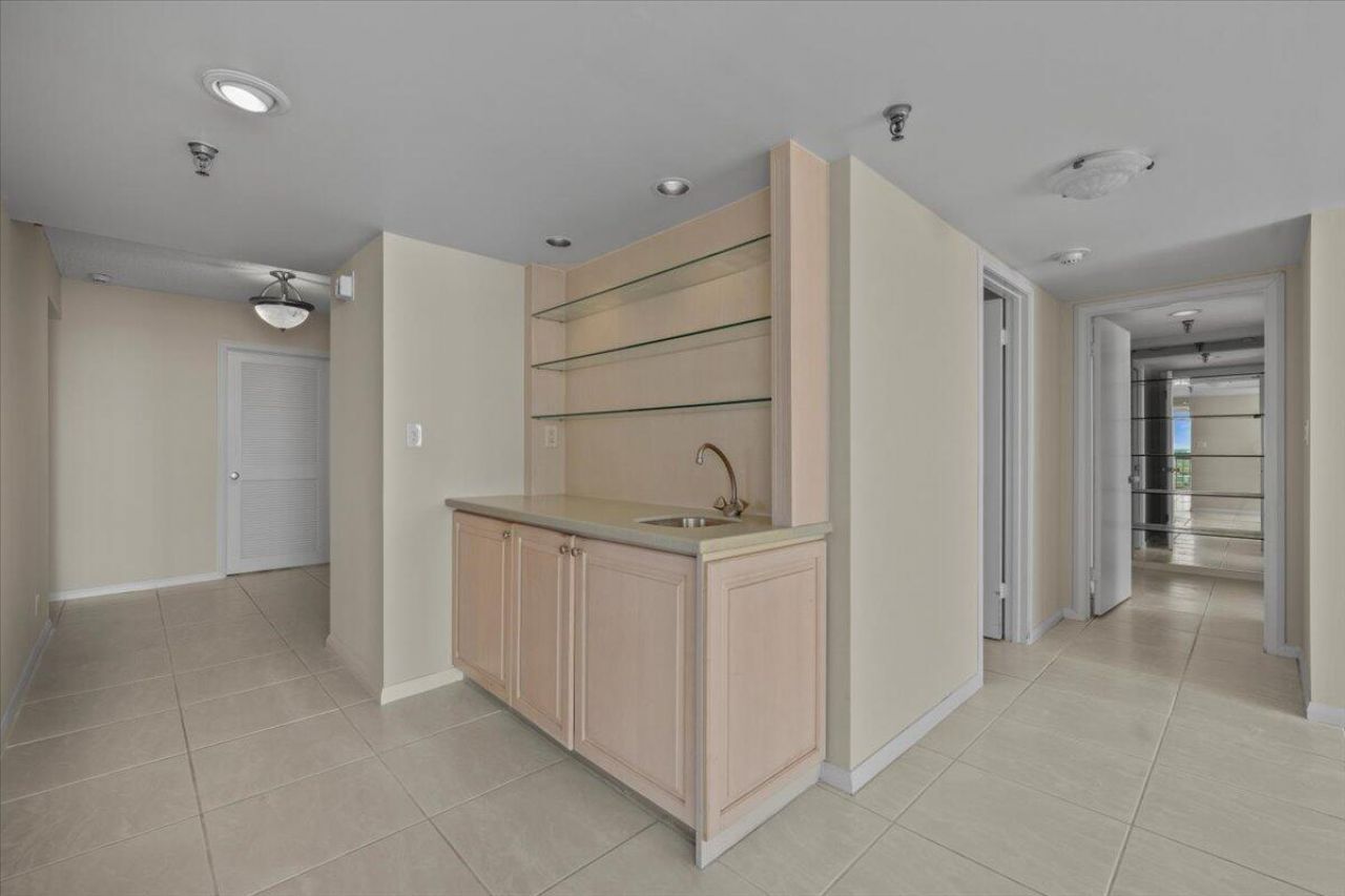 115 Lakeshore Drive, Unit 1747, North Palm Beach, FL 33408 Photo