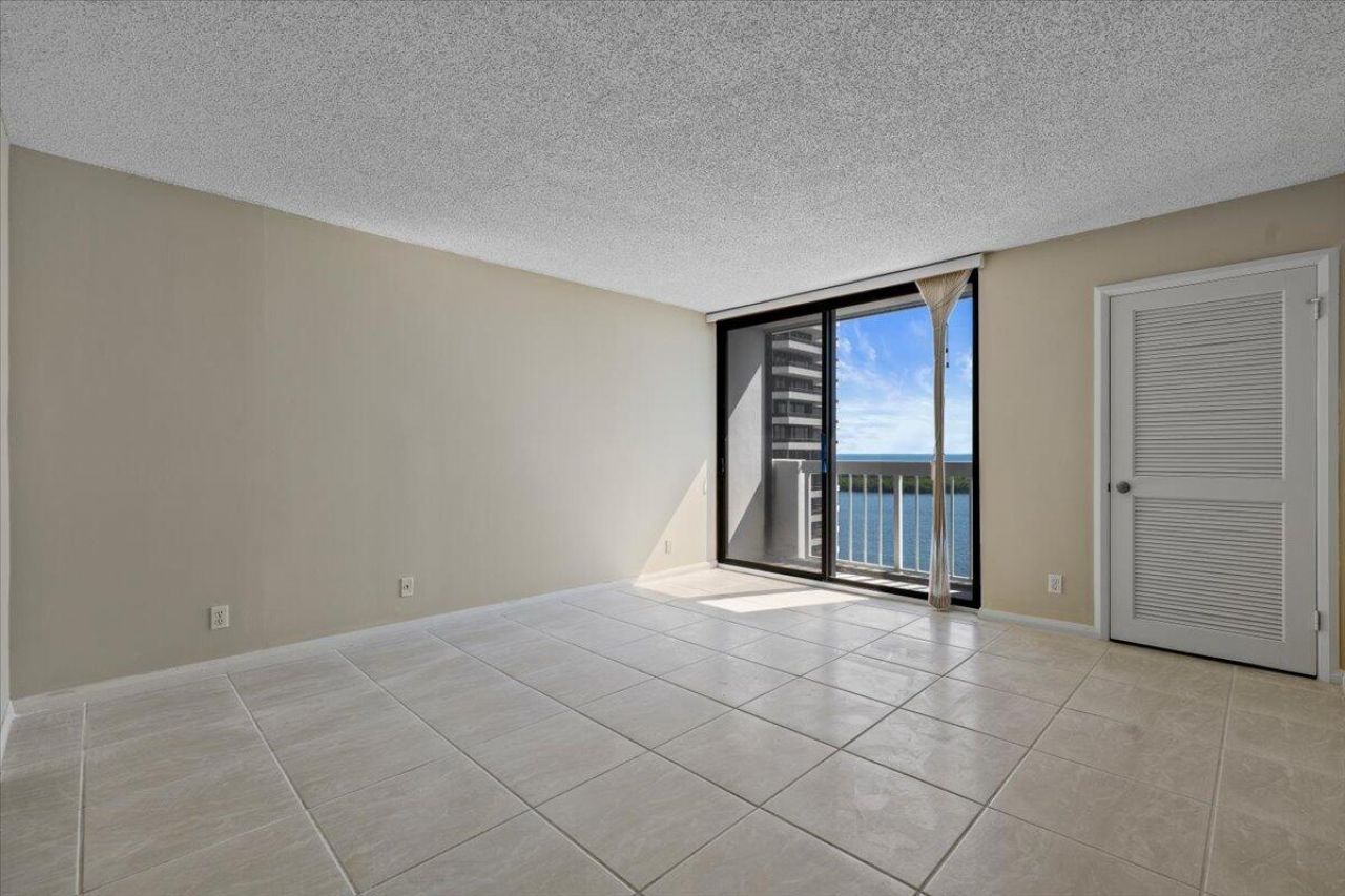 115 Lakeshore Drive, Unit 1747, North Palm Beach, FL 33408 Photo