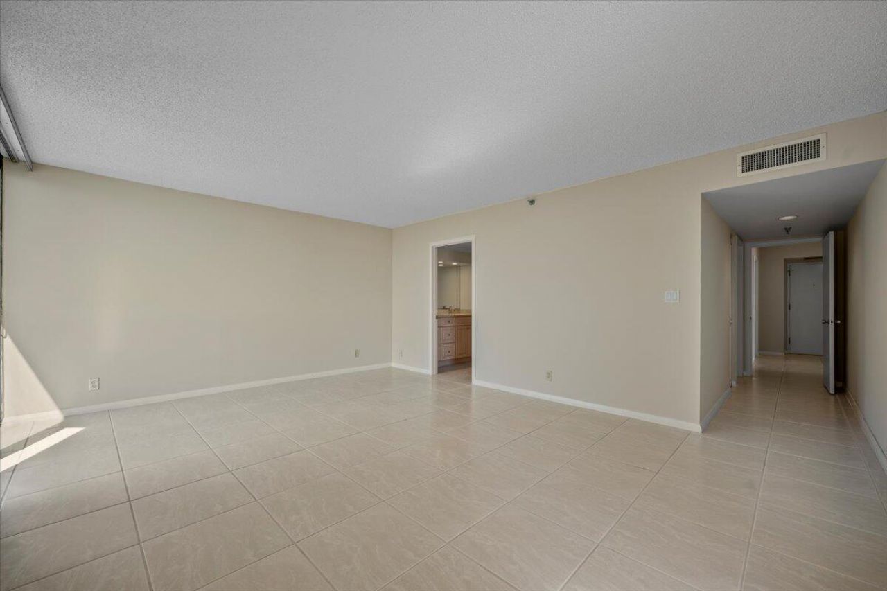 115 Lakeshore Drive, Unit 1747, North Palm Beach, FL 33408 Photo