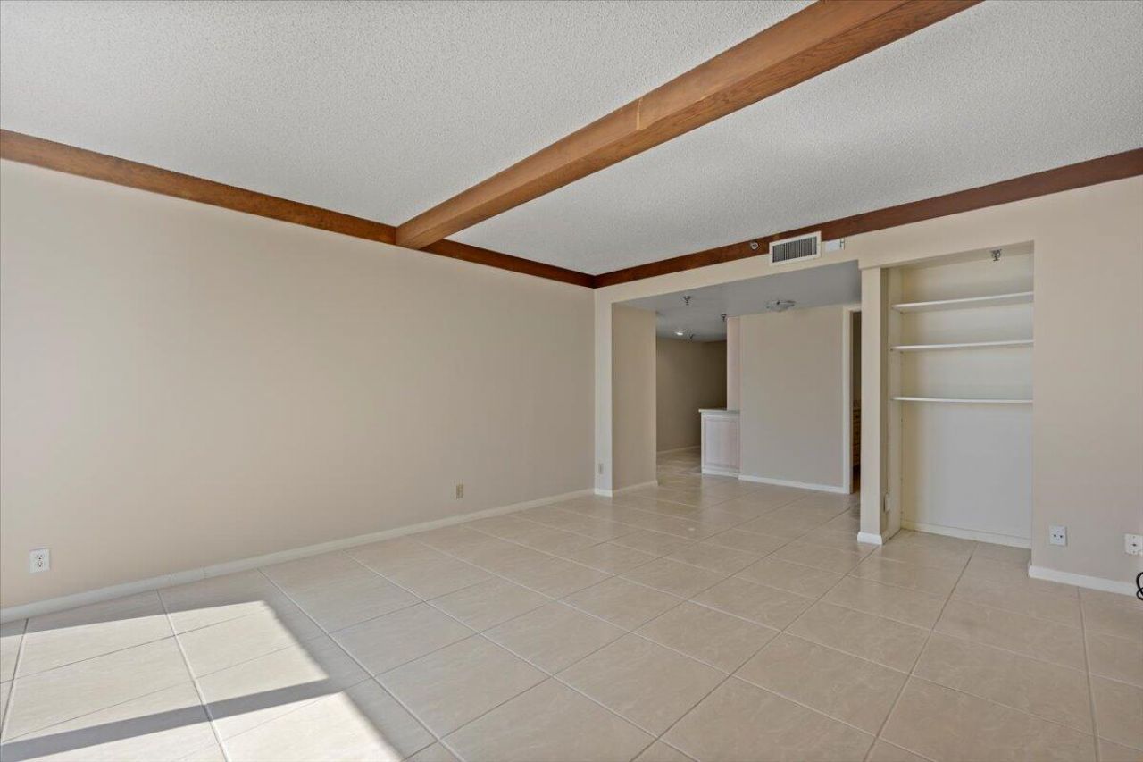 115 Lakeshore Drive, Unit 1747, North Palm Beach, FL 33408 Photo