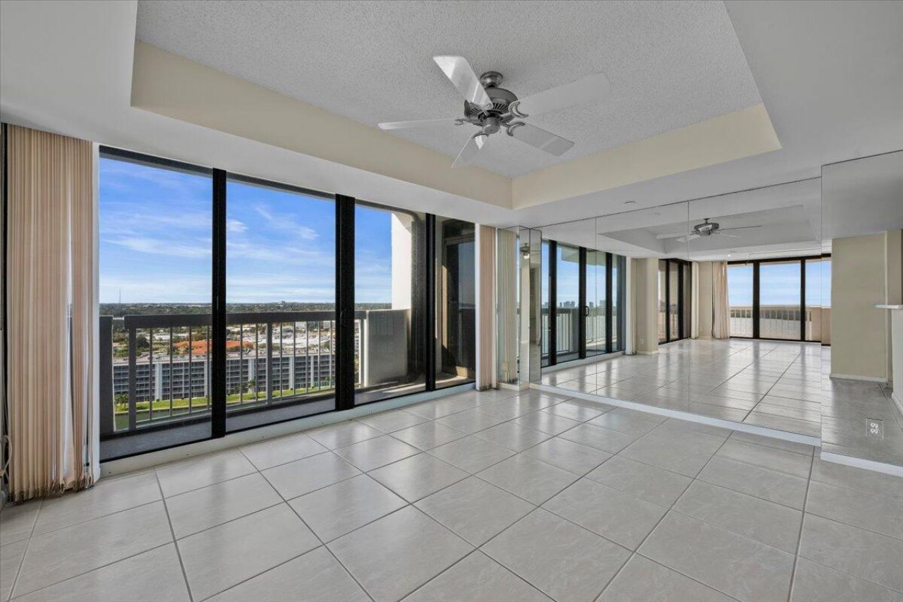 115 Lakeshore Drive, Unit 1747, North Palm Beach, FL 33408 Photo