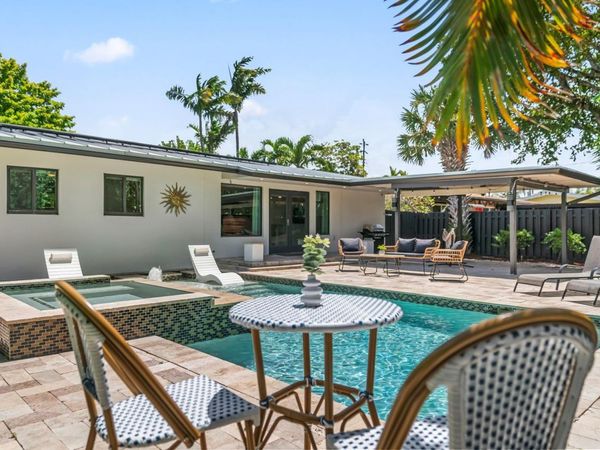 1908 NE 27th St, Wilton Manors, FL 33306