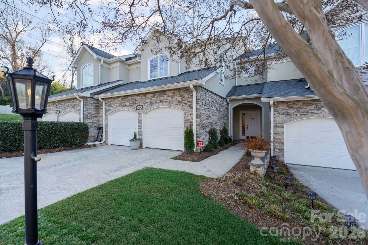 3431 Royal Crest Drive, Charlotte, NC 28210 Main Photo