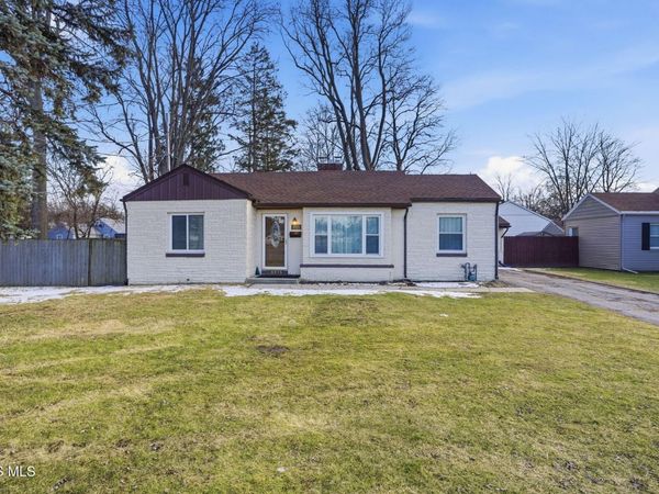 5815 W Bancroft Street, Toledo, OH 43615