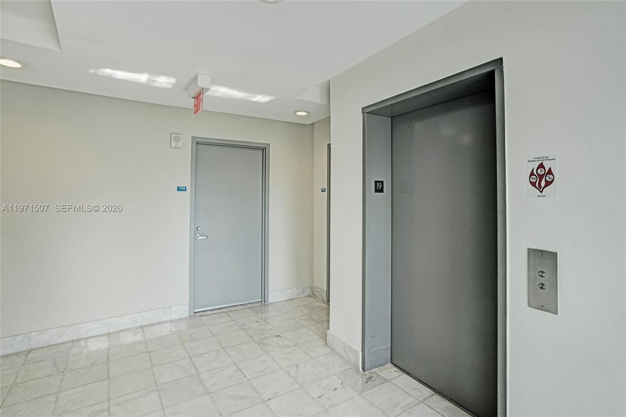 601 NE 36th St , Unit 1908, Miami, FL 33137 Photo