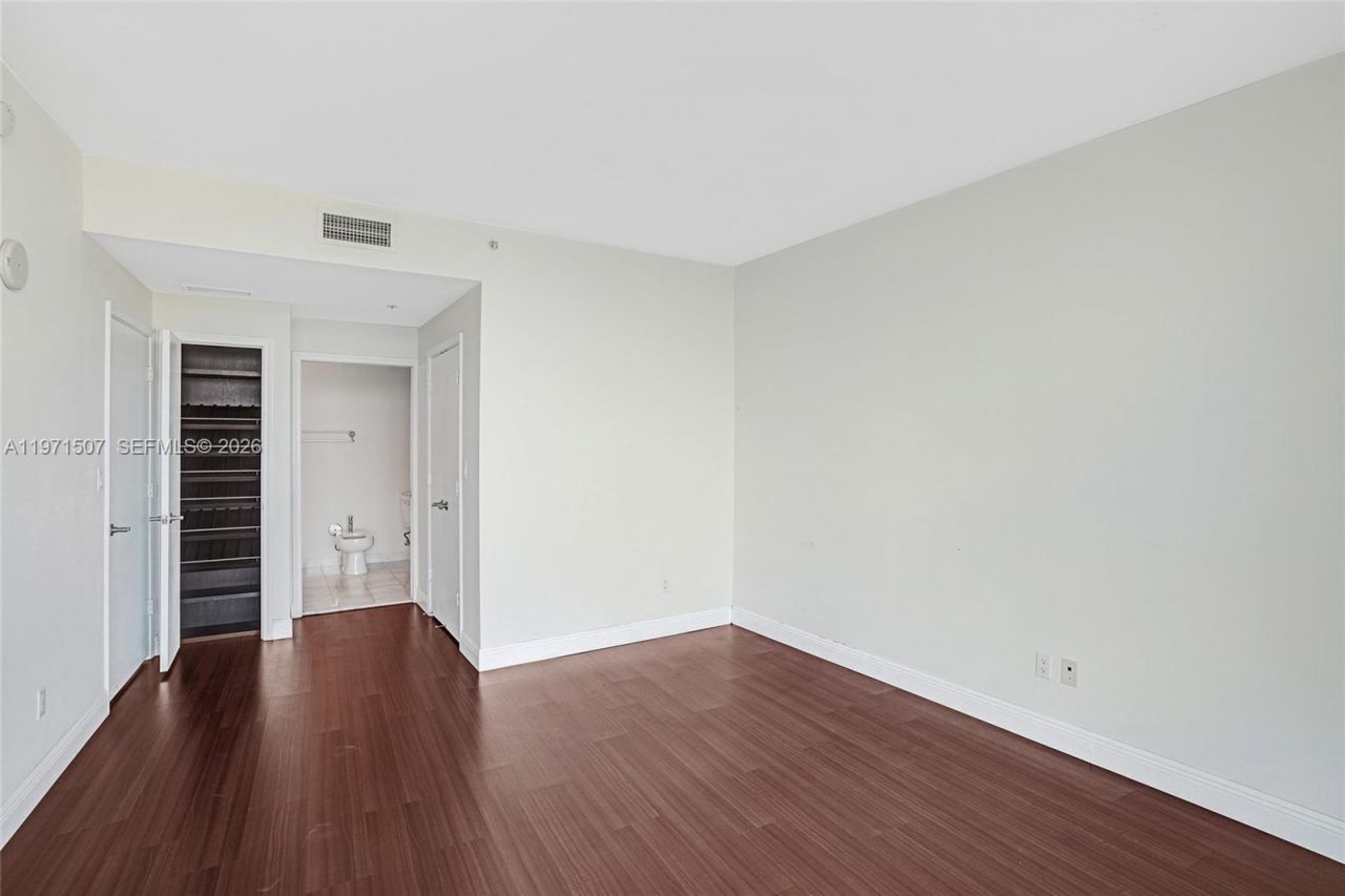 601 NE 36th St , Unit 1908, Miami, FL 33137 Photo