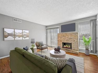 1810 N Garrett Avenue, Unit 206, Dallas, TX 75206