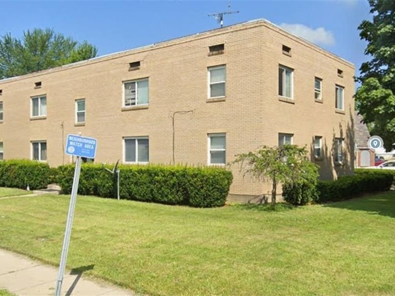 15 W Maplewood Avenue, Dayton, OH 45405 Photo 1