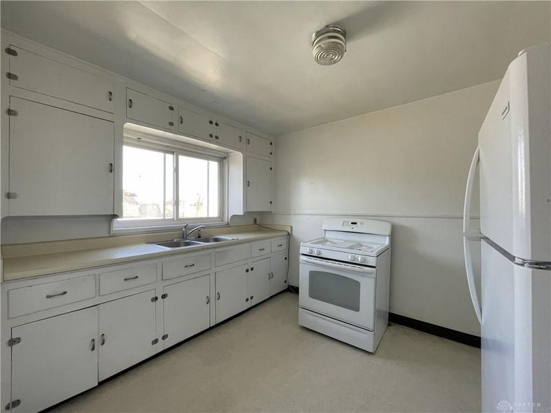 15 W Maplewood Avenue, Dayton, OH 45405 Photo 10