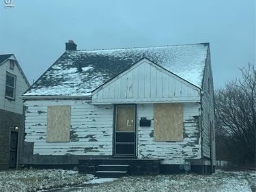 19593 Annott Street, Detroit, MI 48205