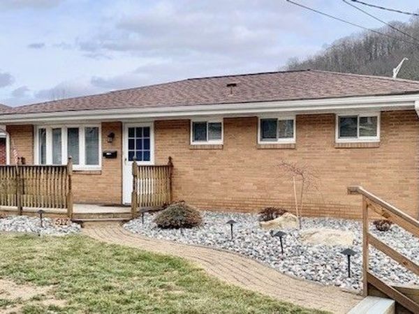 517 E Fernwood Drive, Toronto, OH 43964