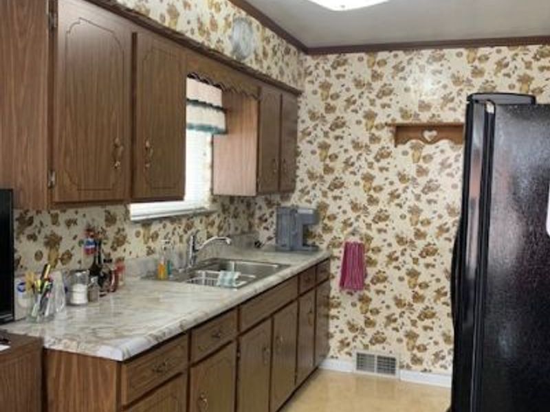 517 E Fernwood Drive, Toronto, OH 43964 Photo 17