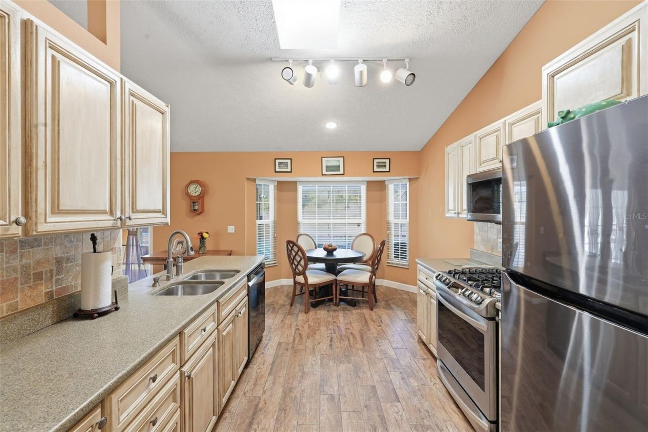 952 N Savary Avenue , Inverness, FL 34453 Photo