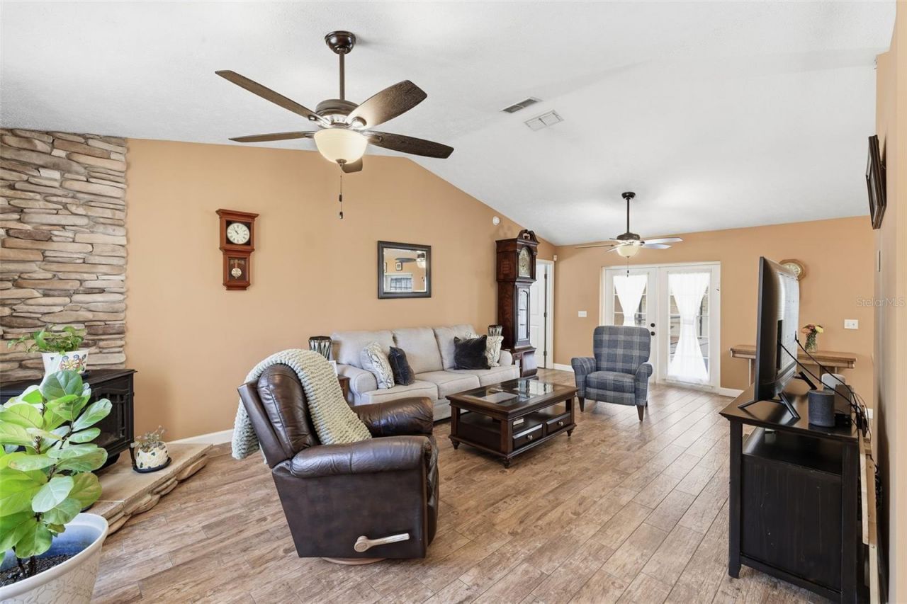 952 N Savary Avenue , Inverness, FL 34453 Photo