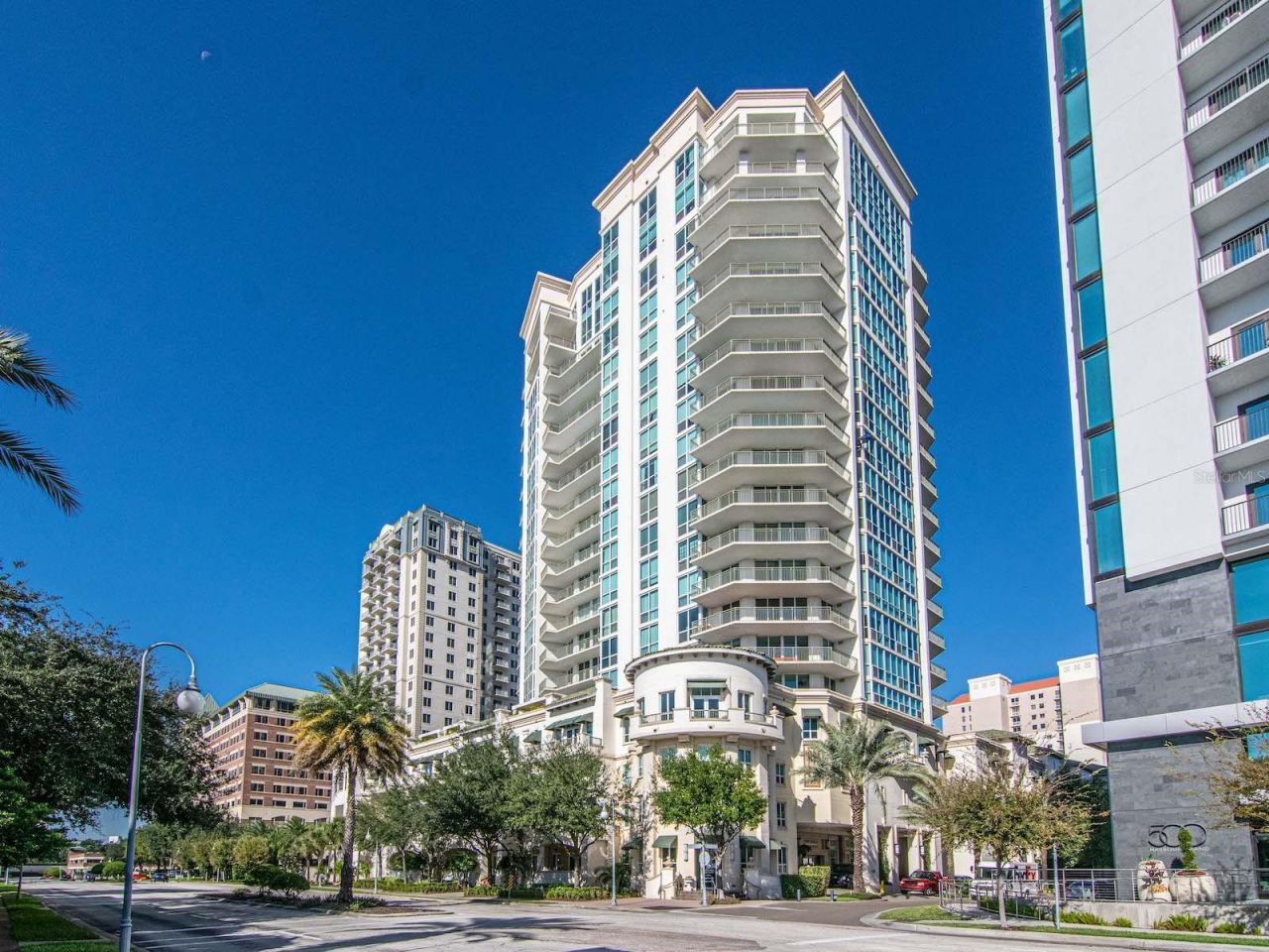 450 Knights Run Avenue, Unit 1706, Tampa, FL 33602 Main Photo