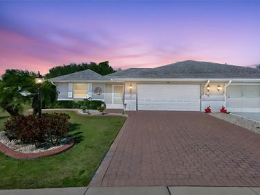 315 LINGER LANE , SUN CITY CENTER, FL 33573