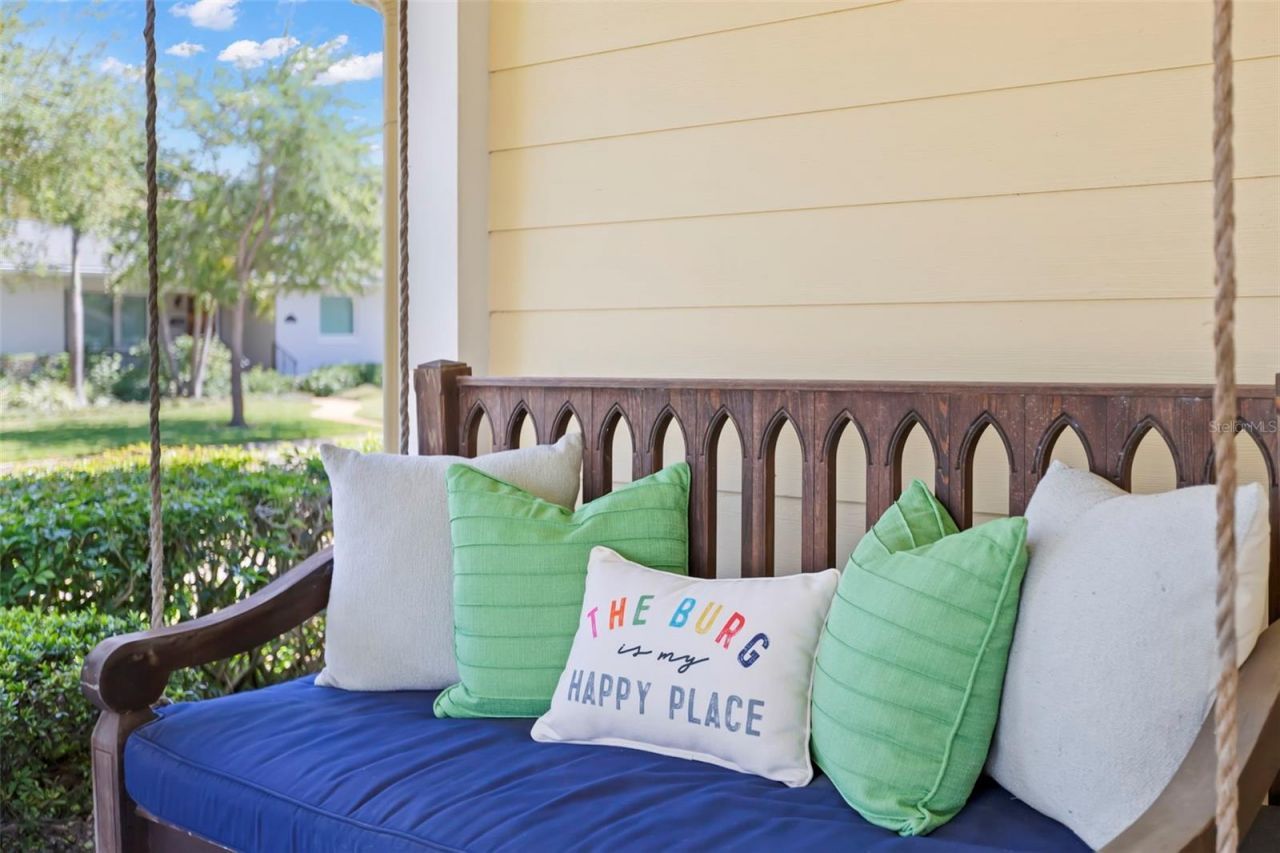 556 21st Avenue Ne, Saint Petersburg, FL 33704 Photo