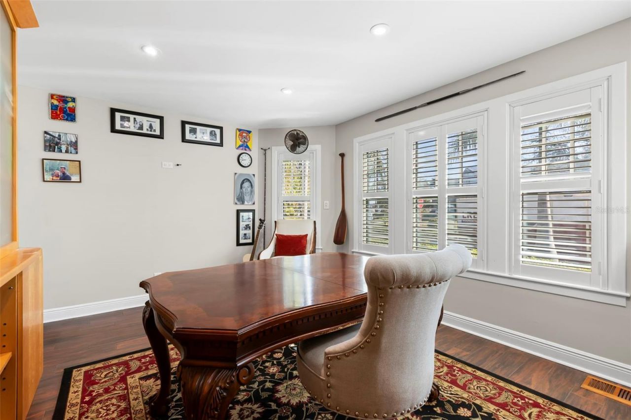 556 21st Avenue Ne, Saint Petersburg, FL 33704 Photo