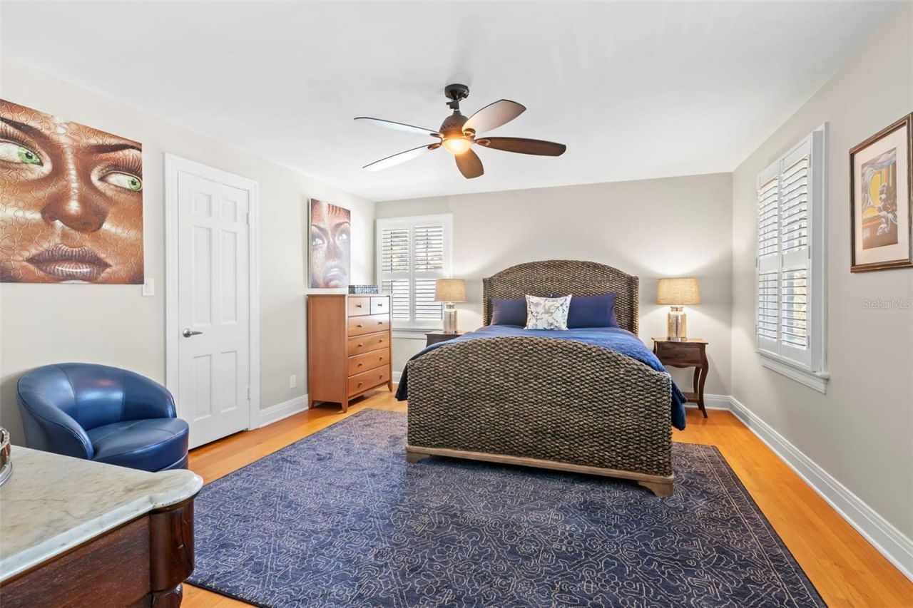 556 21st Avenue Ne, Saint Petersburg, FL 33704 Photo