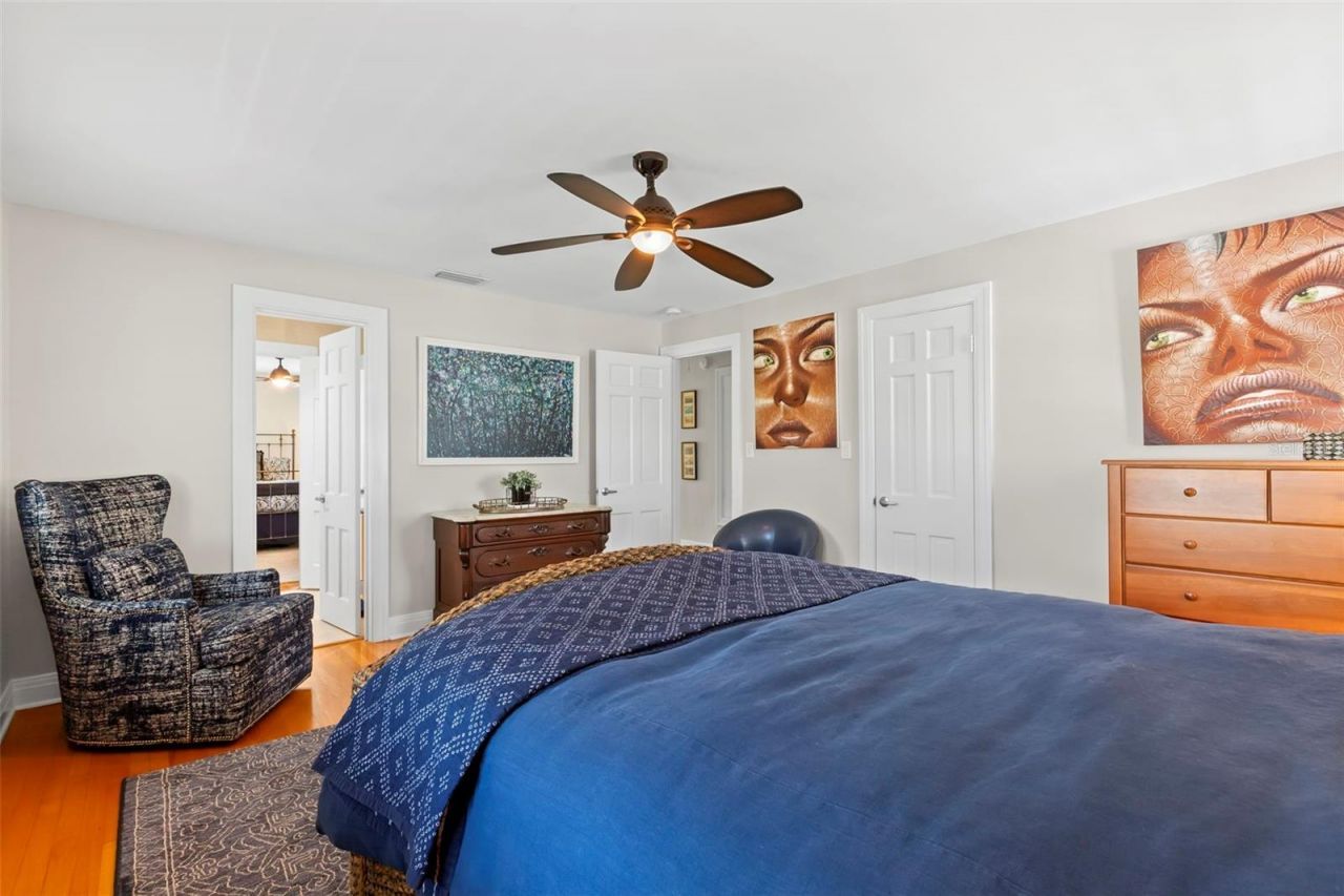 556 21st Avenue Ne, Saint Petersburg, FL 33704 Photo