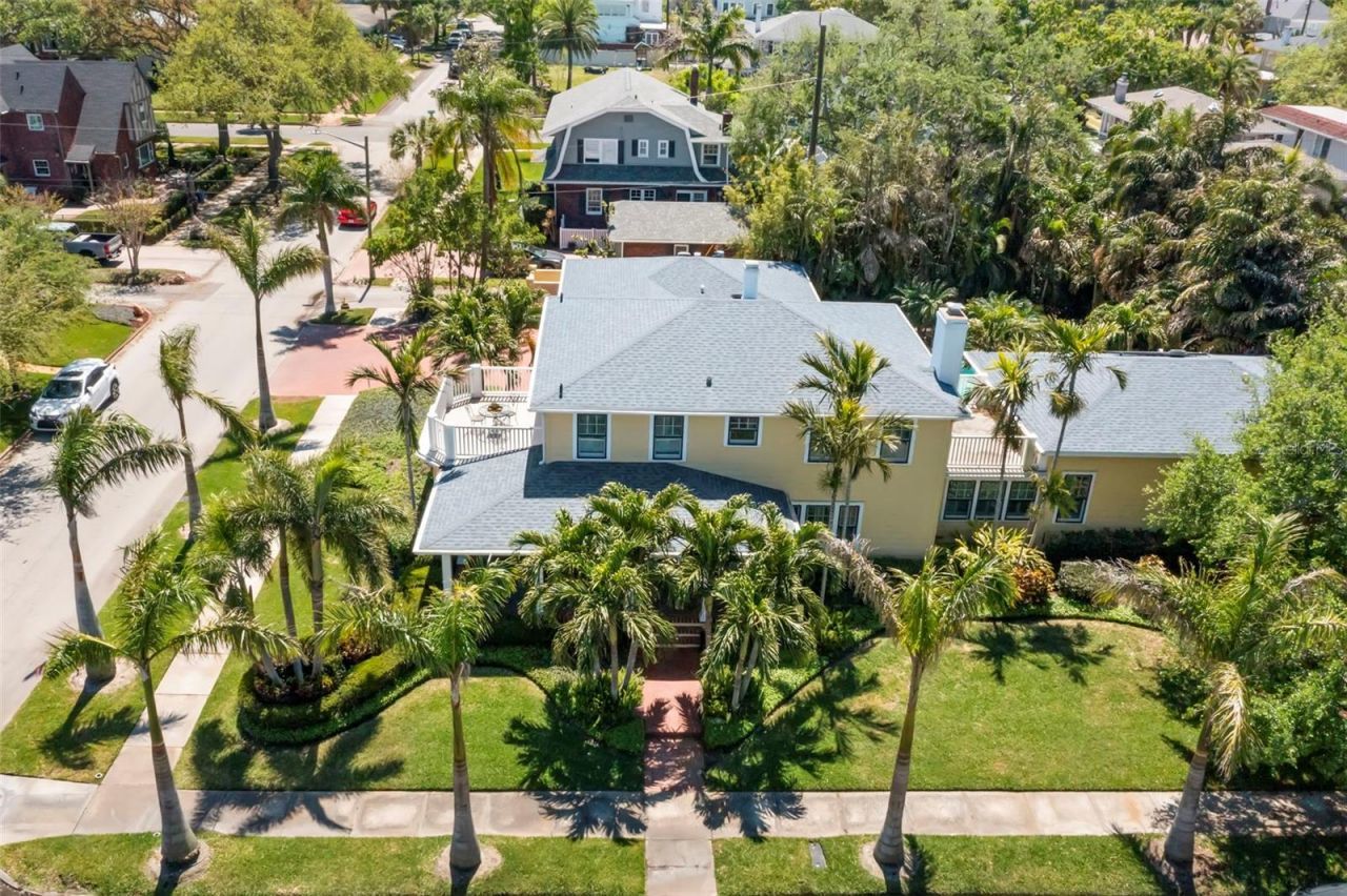 556 21st Avenue Ne, Saint Petersburg, FL 33704 Photo